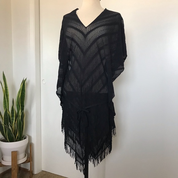 NWT PilyQ Black Posh Riviera Poncho M/L - Picture 2 of 16